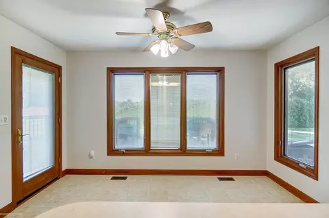 3371 Vivian, Monroe, MI 48162 photo 18