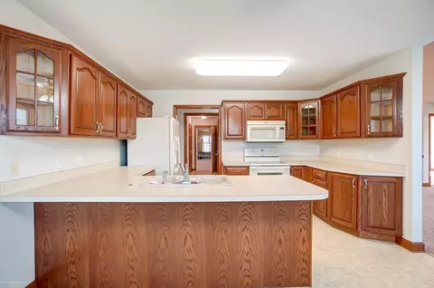 3371 Vivian, Monroe, MI 48162 photo 15