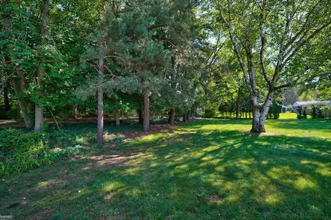 309 Schillman, Flushing, MI 48433 photo 48