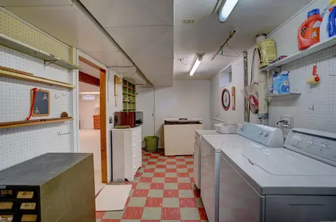 309 Schillman, Flushing, MI 48433 photo 41