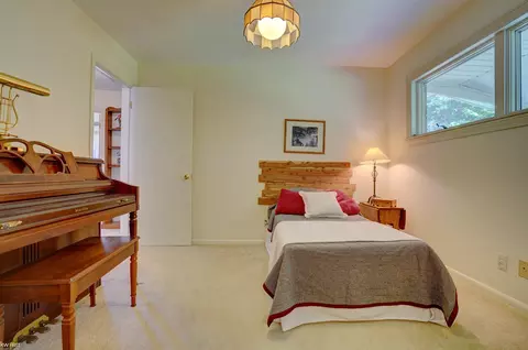 309 Schillman, Flushing, MI 48433 photo 17