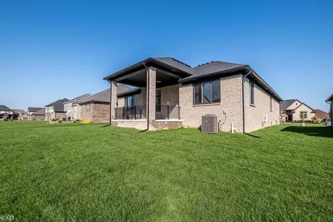 49757 Bingham, Macomb, MI 48044 photo 55