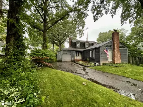 1218 Maxine, Flint, MI 48503