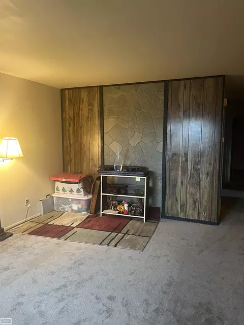 24161 Blackmar, Warren, MI 48091 photo 4
