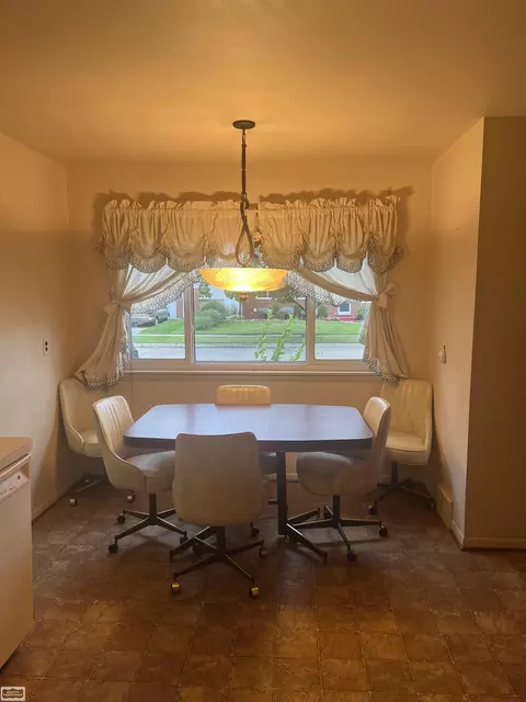 24161 Blackmar, Warren, MI 48091 photo 7