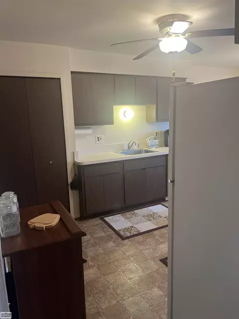 24161 Blackmar, Warren, MI 48091 photo 5