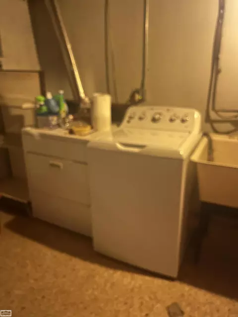 24161 Blackmar, Warren, MI 48091 photo 14