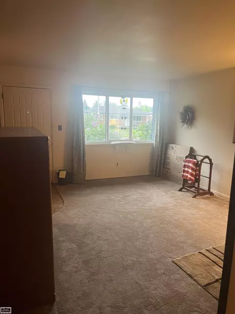 24161 Blackmar, Warren, MI 48091 photo 2