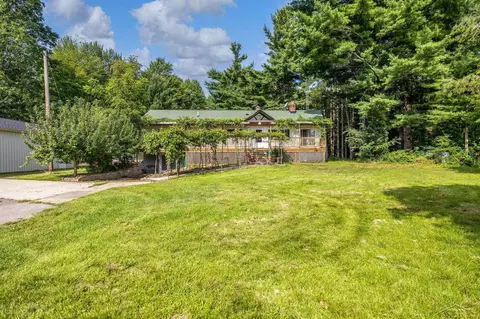4211 Pruess, Freeland, MI 48623