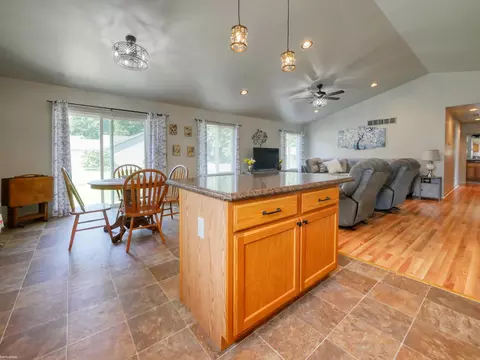 9532 Amy, Algonac, MI 48001 photo 11