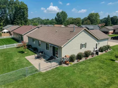 9532 Amy, Algonac, MI 48001 photo 7