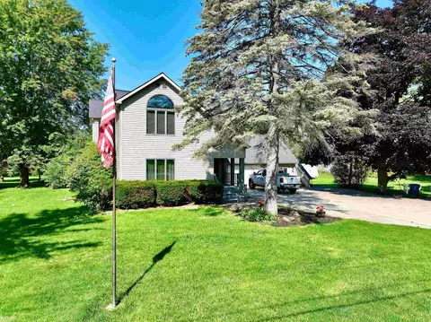 6470 Fenton, Flint, MI 48507