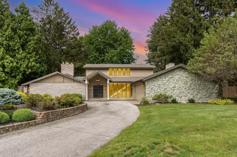 668 Foxboro, Saginaw, MI 48638