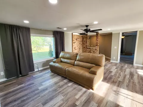 4258 Dan, Harrison, MI 48625 photo 12