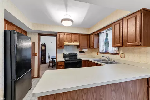 2091 Jeffrey, Troy, MI 48085 photo 7