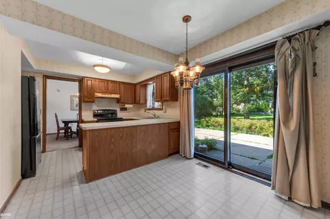 2091 Jeffrey, Troy, MI 48085 photo 8