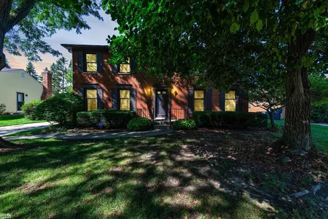 2091 Jeffrey, Troy, MI 48085 photo 3