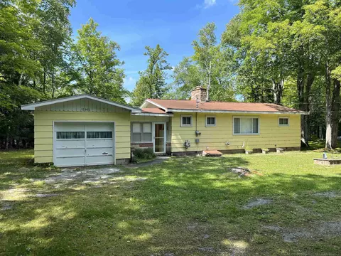 15962 Budnick, Alpena, MI 49707
