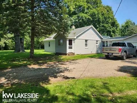 5564 Fargo, Kenockee, MI 48006