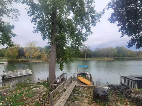 10001 Goodall #308, Durand, MI 48429