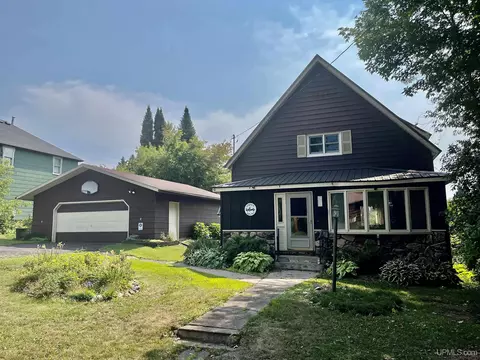 111 E Birch, Ironwood, MI 49938