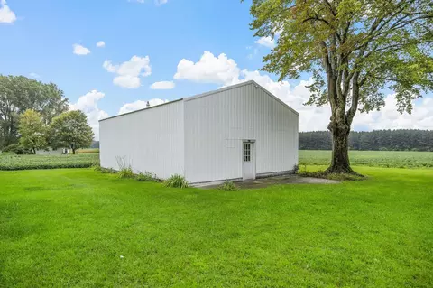 2121 Grim, Bentley, MI 48613 photo 3