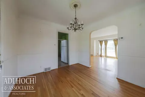 1048 Vernier, Grosse Pointe Woods, MI 48236 photo 7