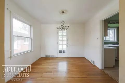 1048 Vernier, Grosse Pointe Woods, MI 48236 photo 6