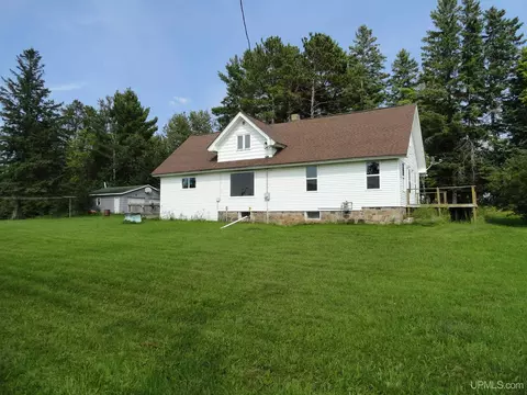 14866 E M28, Bruce Crossing, MI 49912