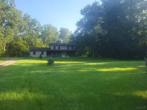 6244 Birdland, Adrian, MI 49221