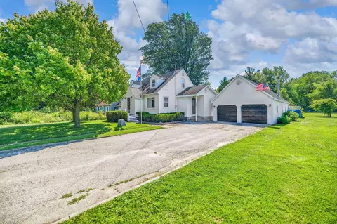 3028 Gordonville, Midland, MI 48640