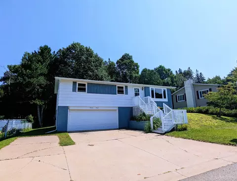 1420 N Mcclellan, Marquette, MI 49855