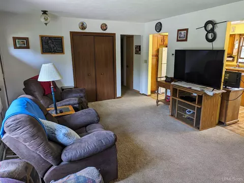850 Tony S, Ishpeming, MI 49849 photo 3