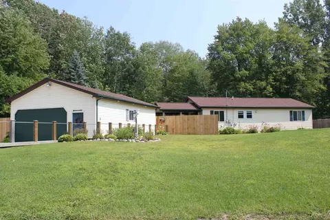 5305 Heron, Beaverton, MI 48612