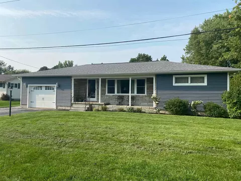 2833 Security, Bay City, MI 48706