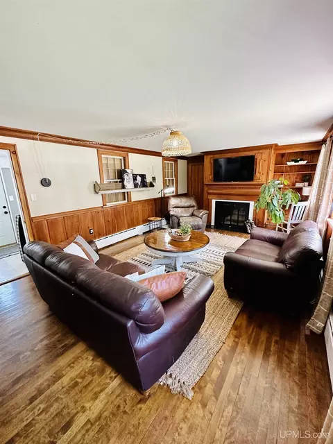 601 Cooper Lk, Ishpeming, MI 49849 photo 3