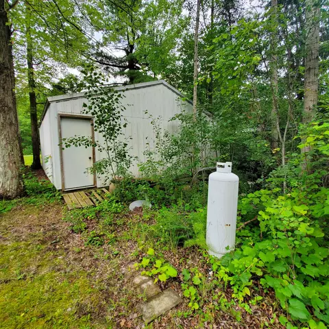 1947 E Riv, Beaverton, MI 48612 photo 7