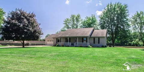 3719 Yargerville, La Salle, MI 48145