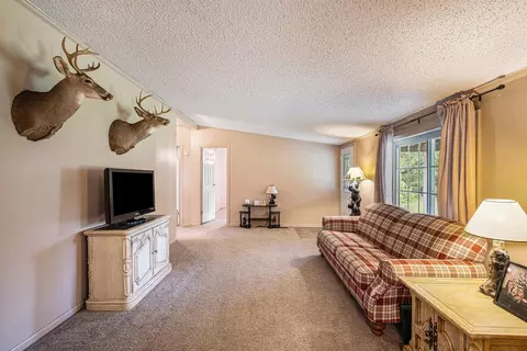 8459 Morrish, Flushing, MI 48433 photo 9
