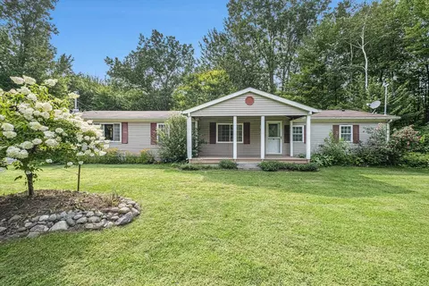 8459 Morrish, Flushing, MI 48433 photo 3