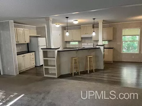 2048 Deer Lk, Ishpeming, MI 49849 photo 7