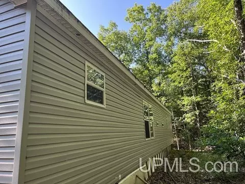 2048 Deer Lk, Ishpeming, MI 49849 photo 4