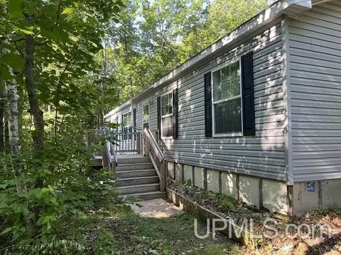 2048 Deer Lk, Ishpeming, MI 49849 photo 2