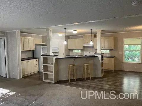 2048 Deer Lk, Ishpeming, MI 49849 photo 10
