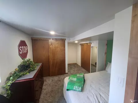 12600 Porter, Carleton, MI 48117 photo 19