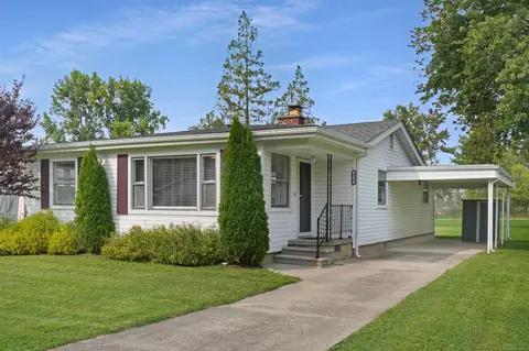 212 William, Harsens Island, MI 48028