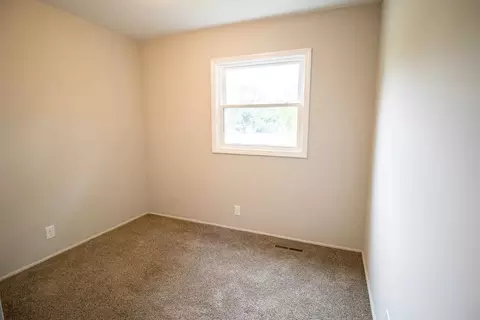 3397 Ridgecliffe, Flint, MI 48532 photo 9
