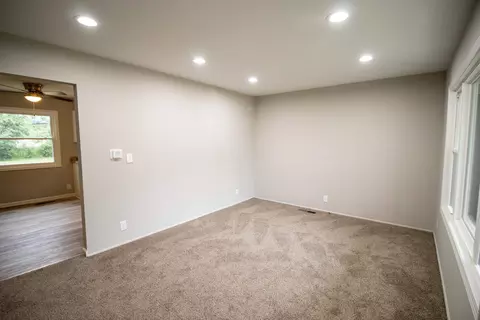 3397 Ridgecliffe, Flint, MI 48532 photo 3