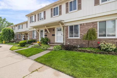 39721 Manor, Harrison Township, MI 48045