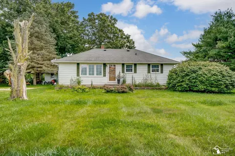 2128 Doty, Monroe, MI 48162